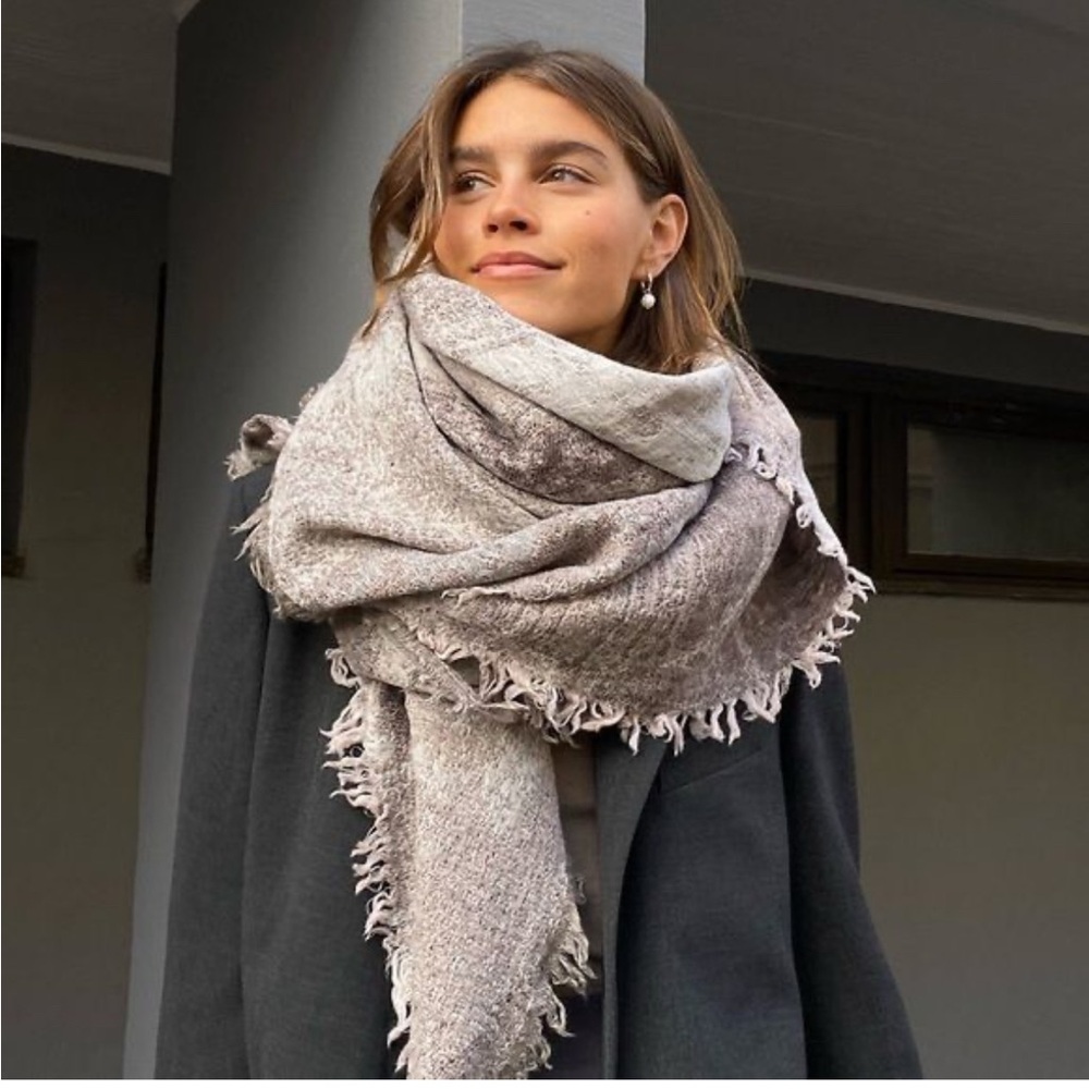 Wilfred Blanket Scarf